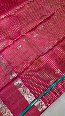 Pure 1G Zari handloom kanjeevaram silk mark certified saree Pure 1G Zari handloom kanjeevaram silk mark certified saree