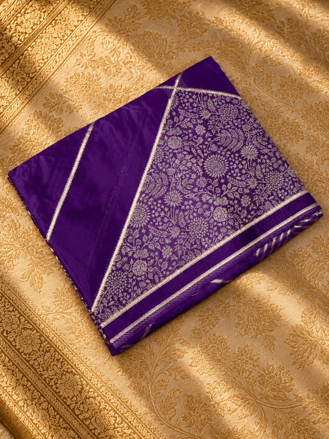 Pure Chinnon Crepe Saree 💜- 902790