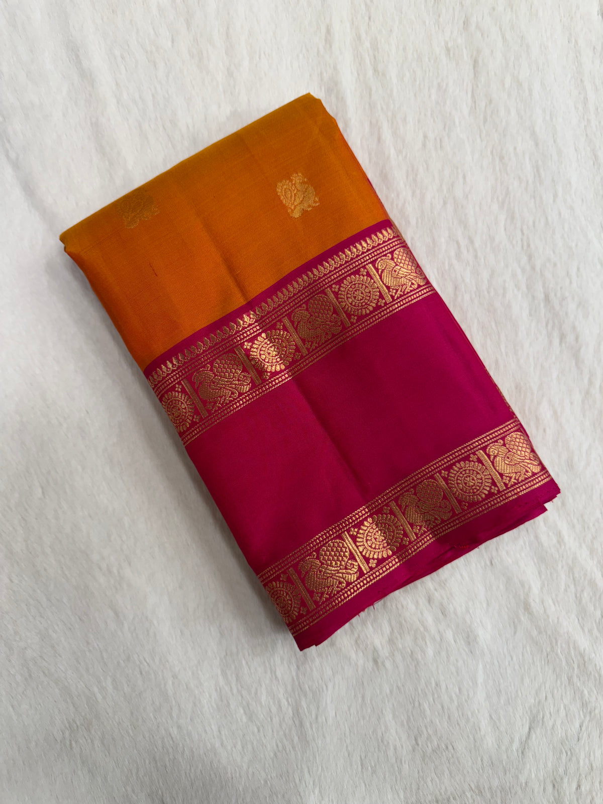Pure handloom Kanjeevaram silk mark certified saree