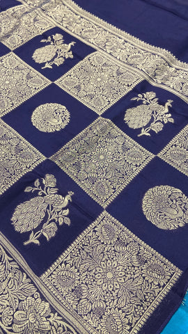 Premium Russian Silk Saree🦚