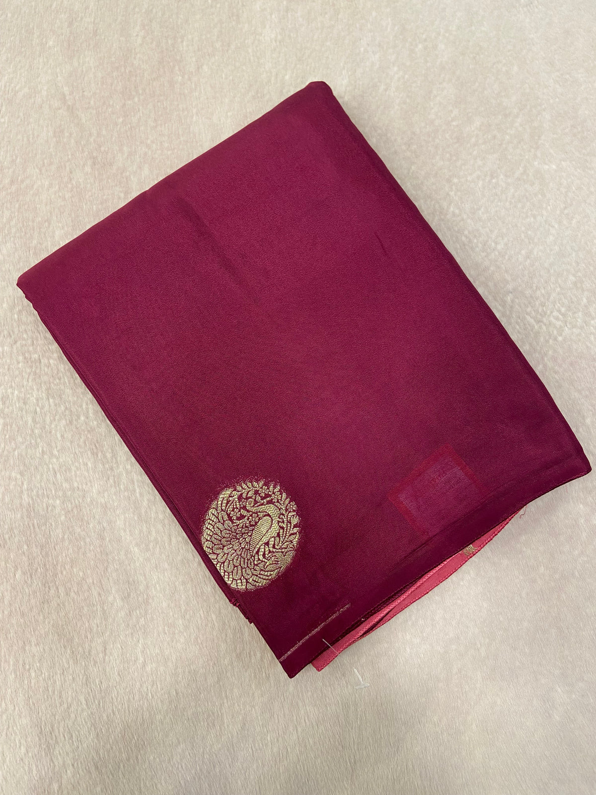 Premium Russian Silk Saree🦚