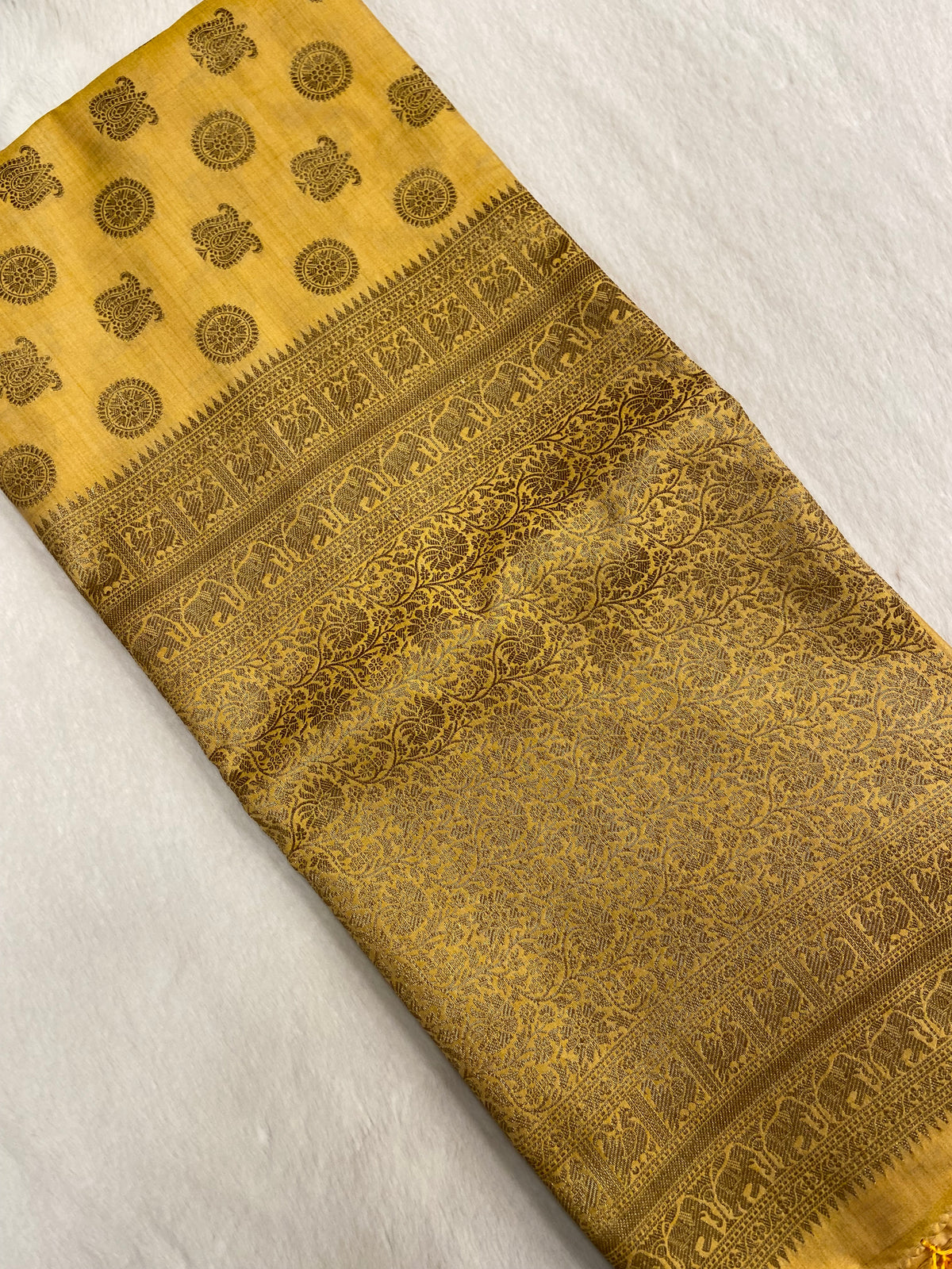 Butter Silk Saree💫