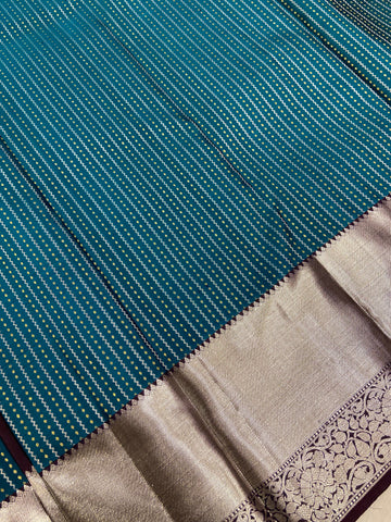 Pure 1G zari handloom Kanjeevaram silk mark certified saree