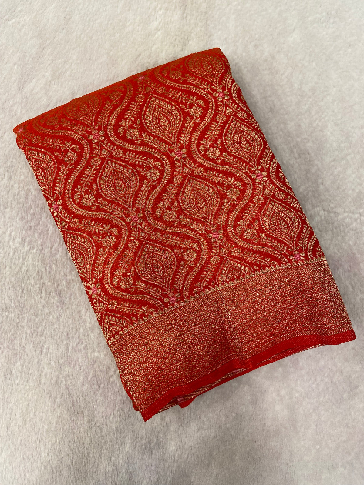 Premium Crush Georgette Saree
