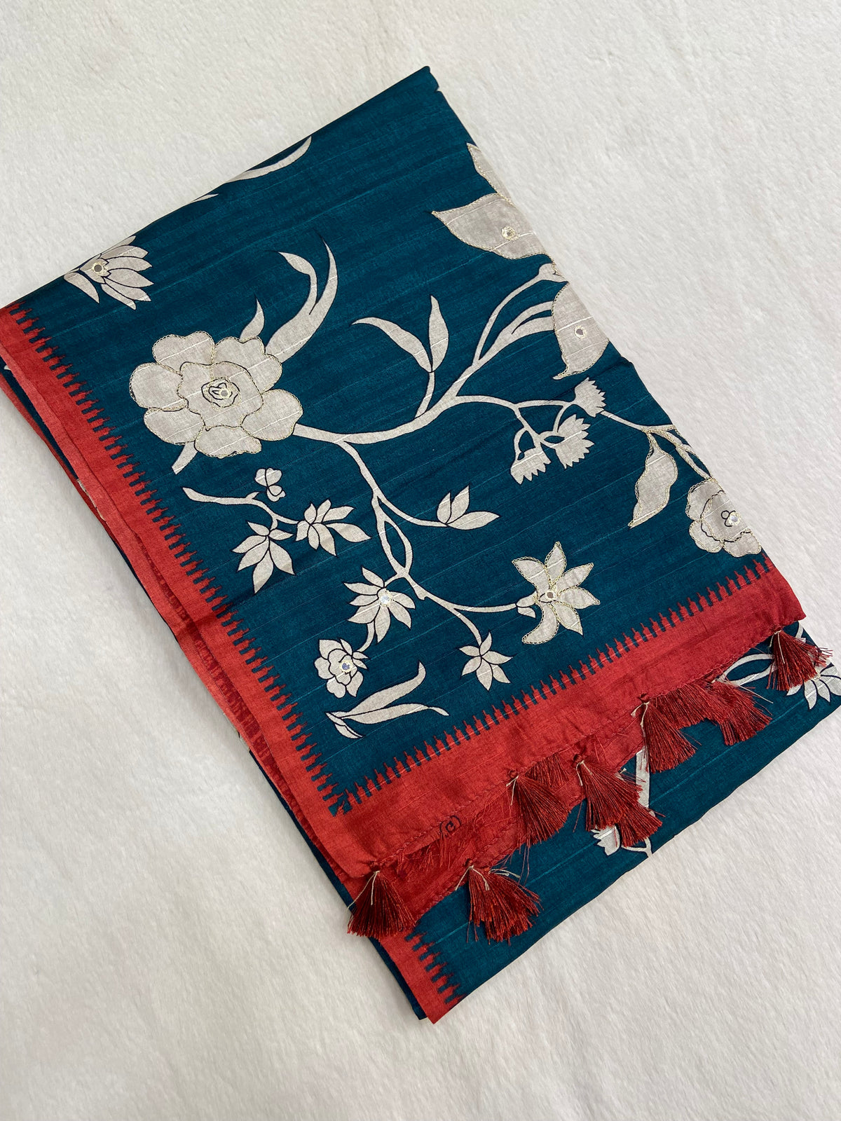 Premium Butter Silk Saree With Appliqué Zari💙