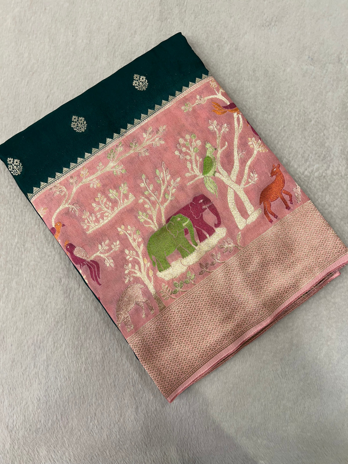 Pure Viscose Crepe Meena Rich Pallu Saree💚
