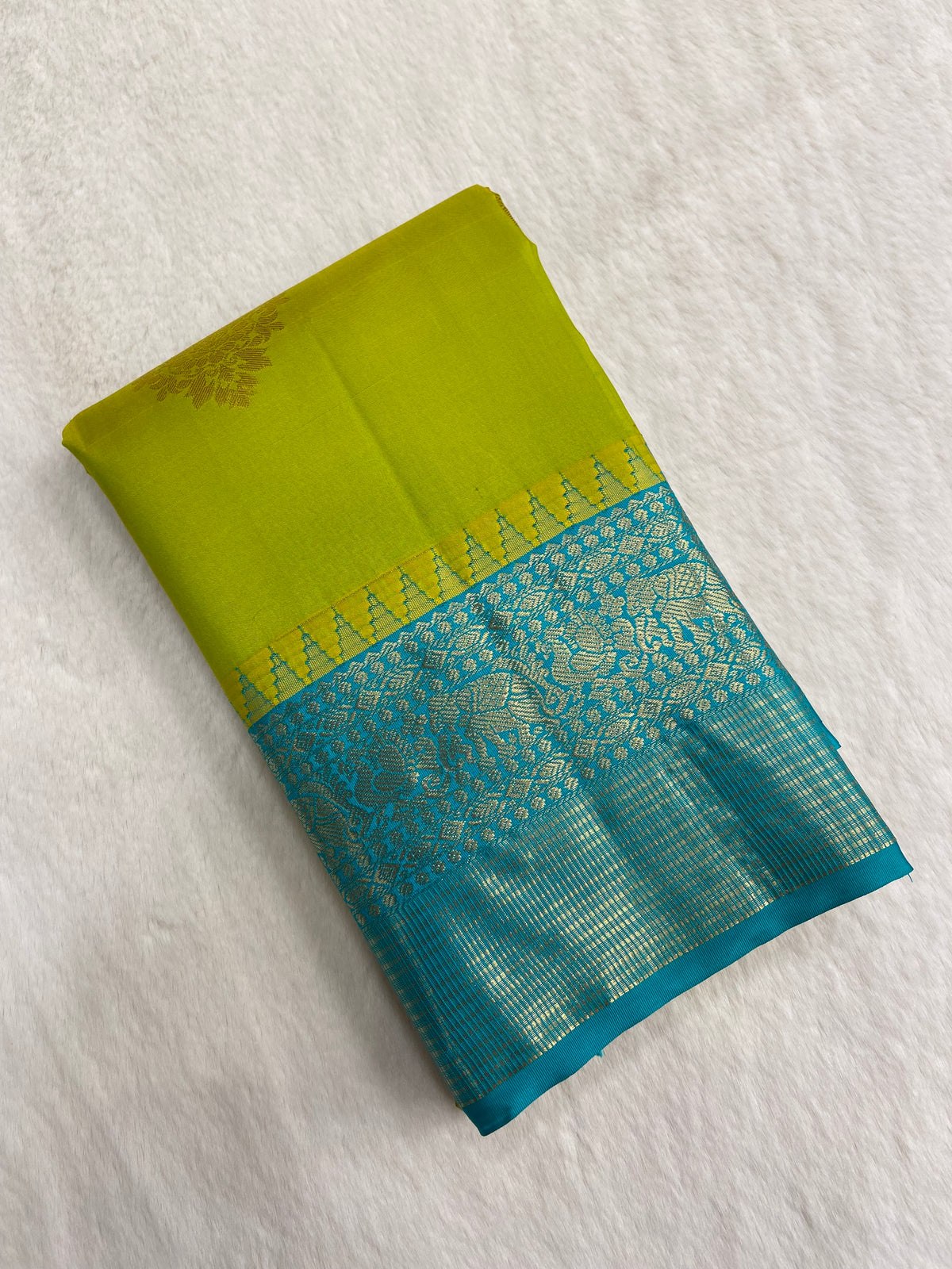 Pure Kanjeevaram silk mark certified saree