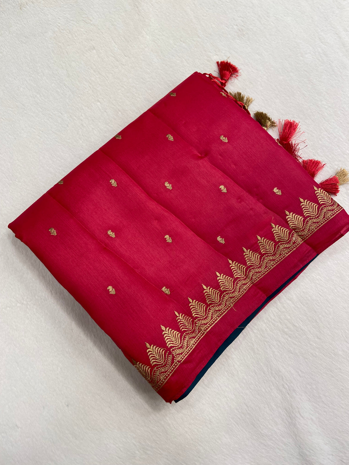 Butter Silk Saree💫