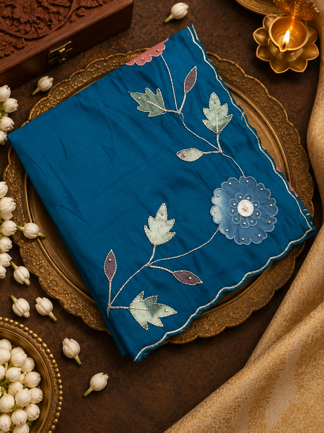 Premium Crepe Satin Saree With Applique Work -902073