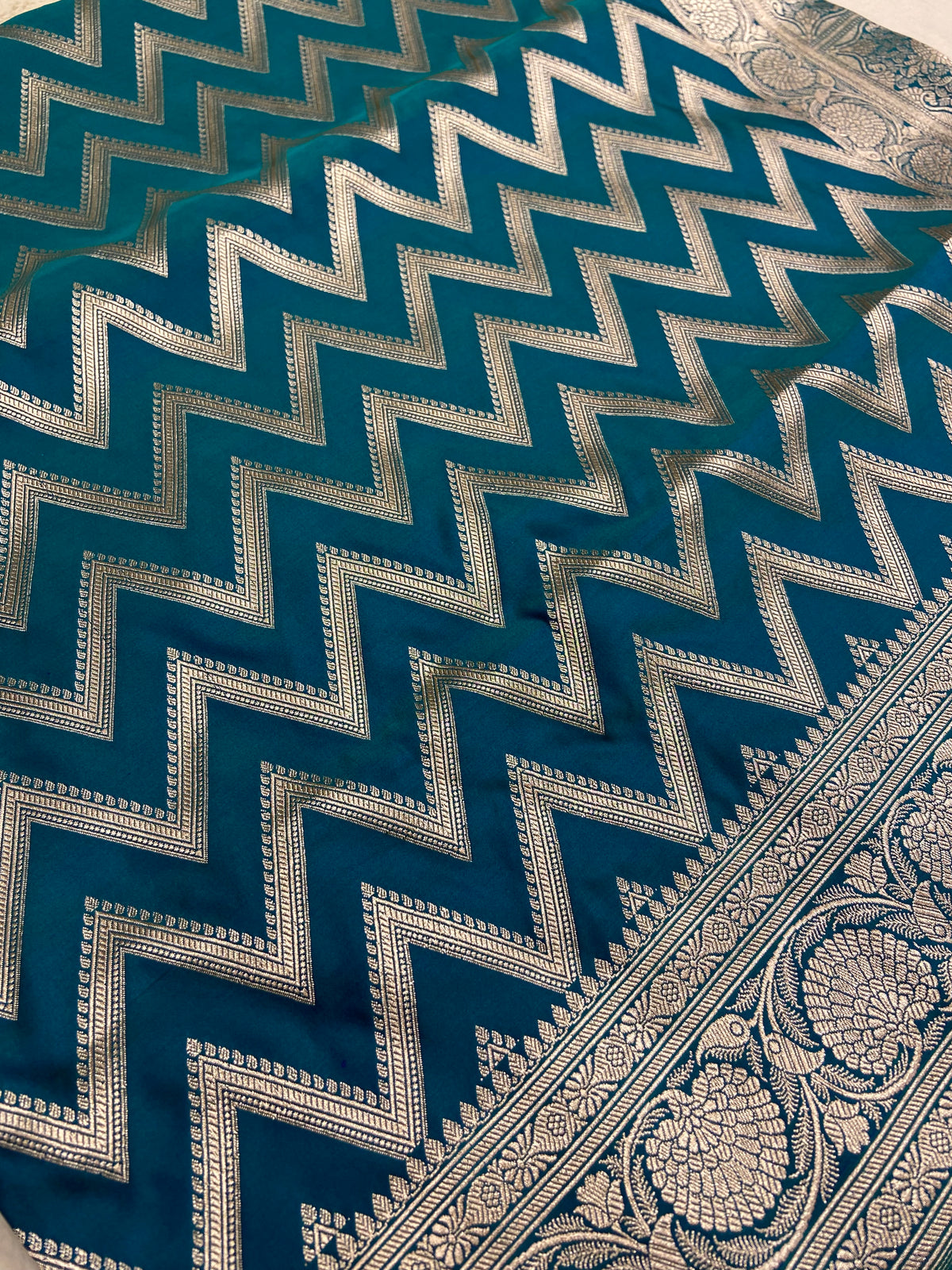 Premium Banarasi Crape Satin Silk Saree