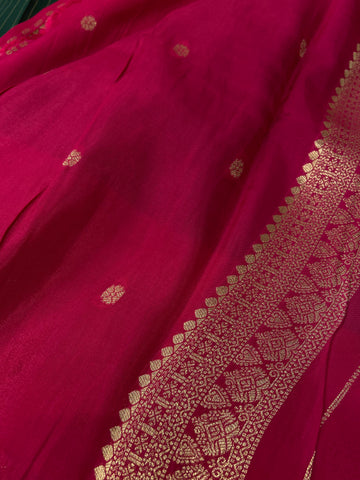 Premium Viscose Crepe Saree