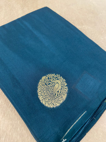 Premium Russian Silk Saree🦚