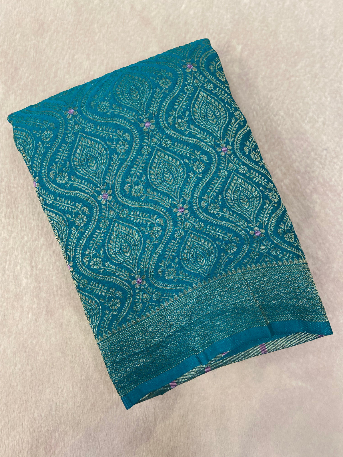 Premium Crush Georgette Saree