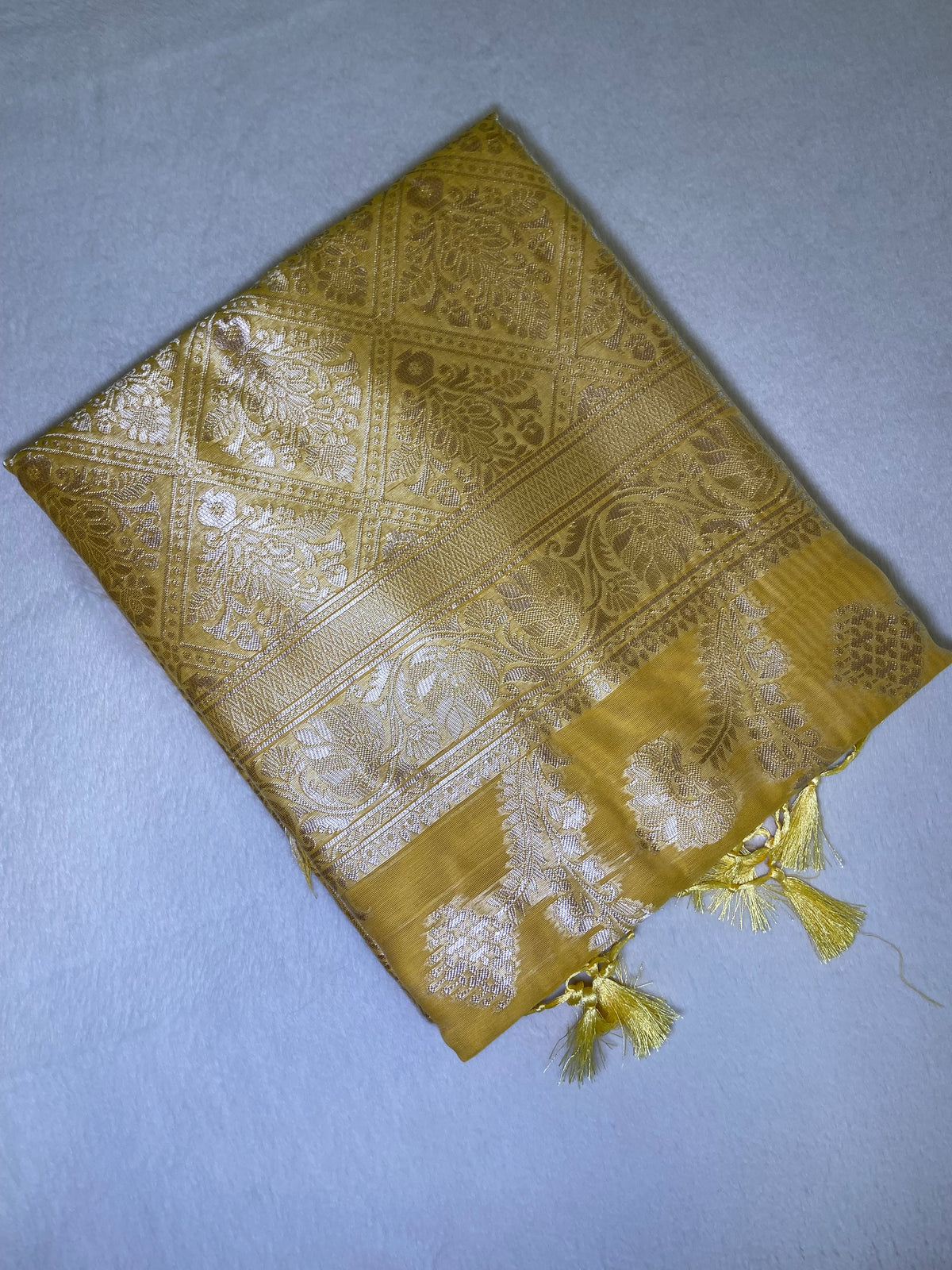 Premium Soft Organza Saree