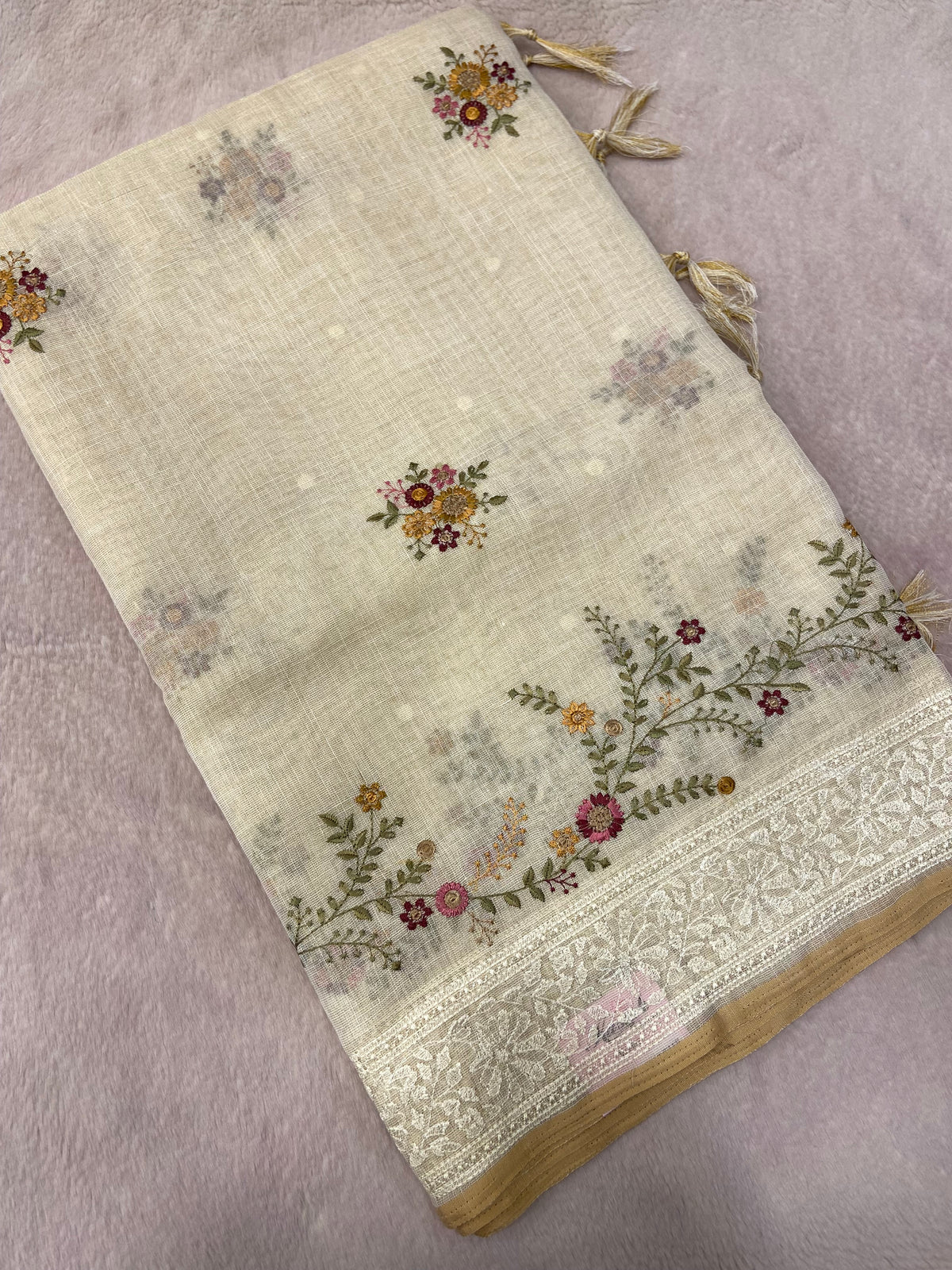 Premium Organza With Embroidery Saree🌸