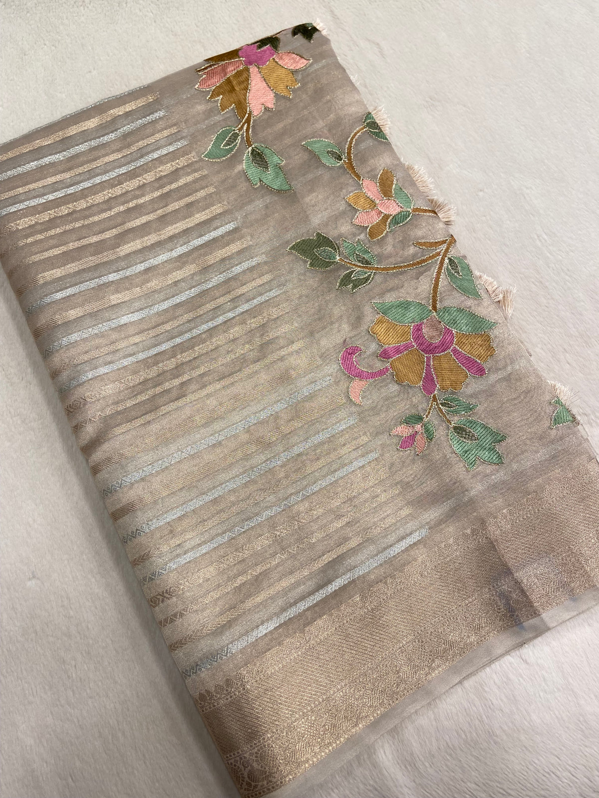 Pure tissue organza saree🌸