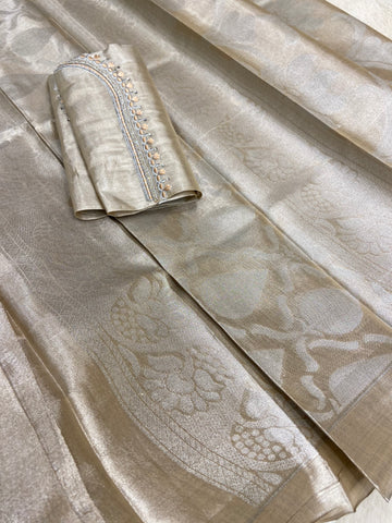 Tissue Softy With Work Blouse