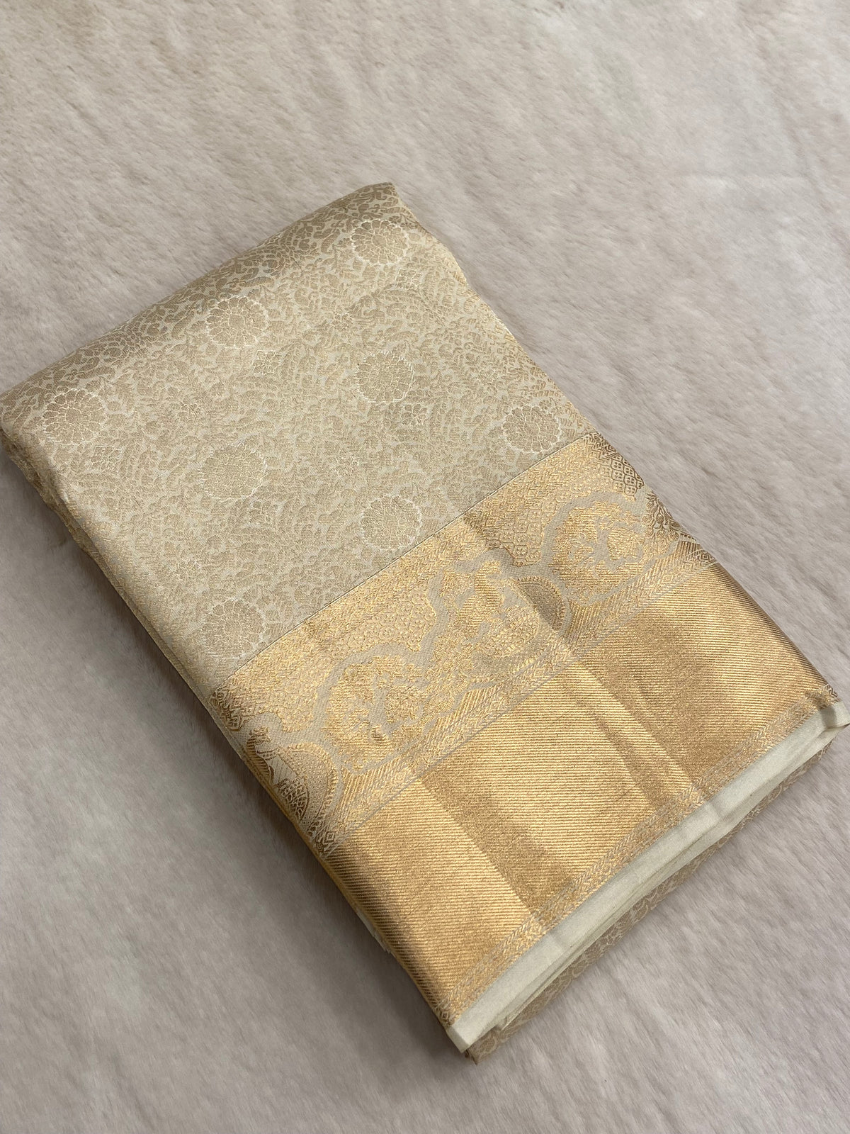 Pure Kanjeevaram Silk Certified Saree