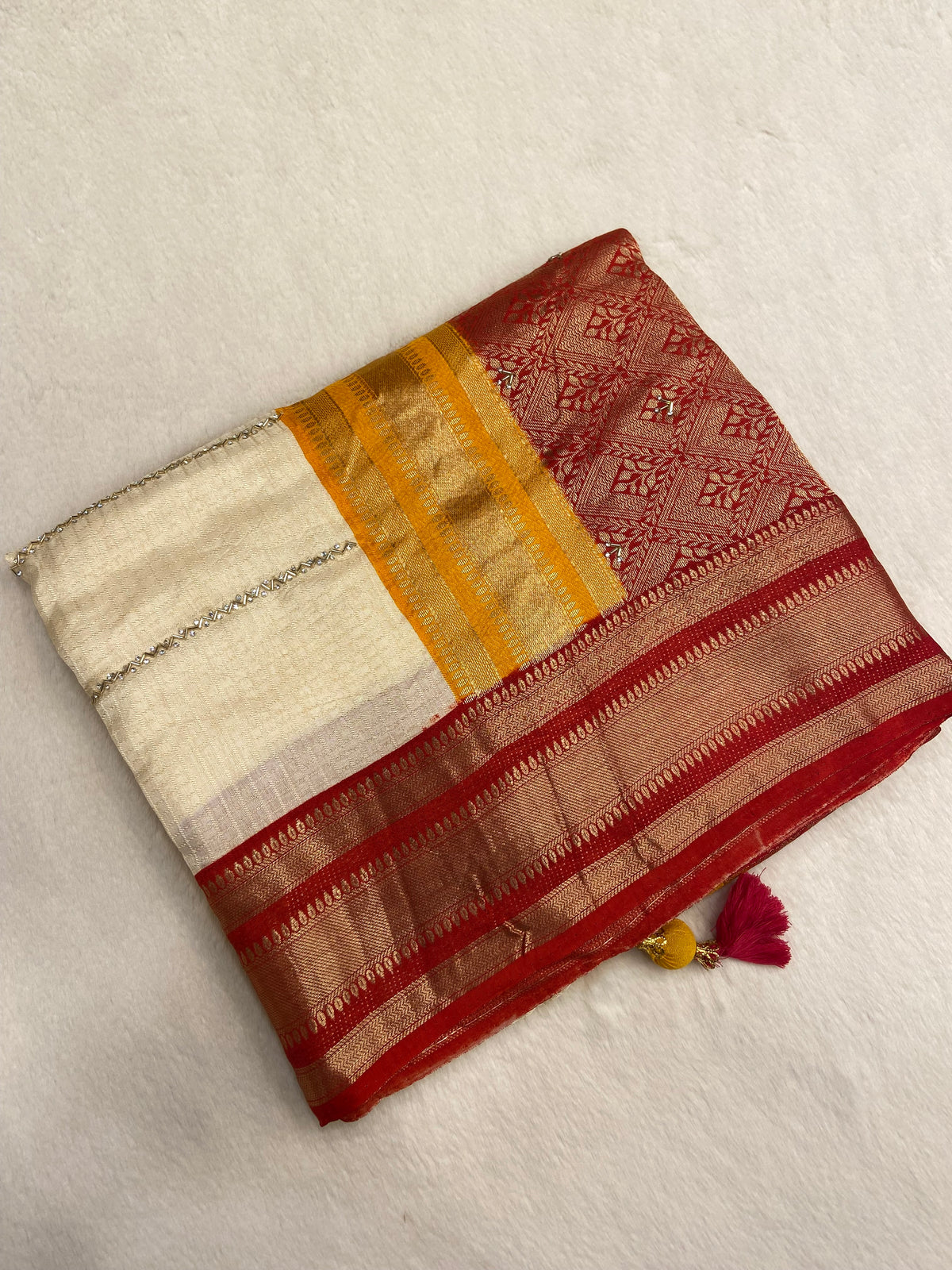 Premium dola with Ganga Jamuna border and zardosi stone work