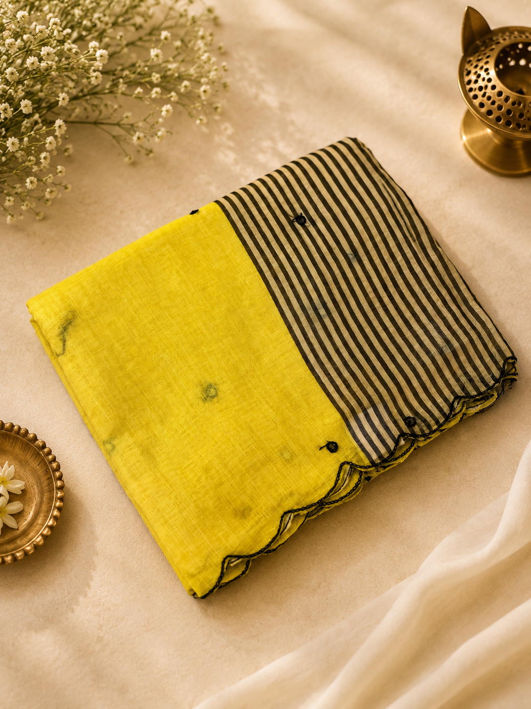 Premium Linen Saree