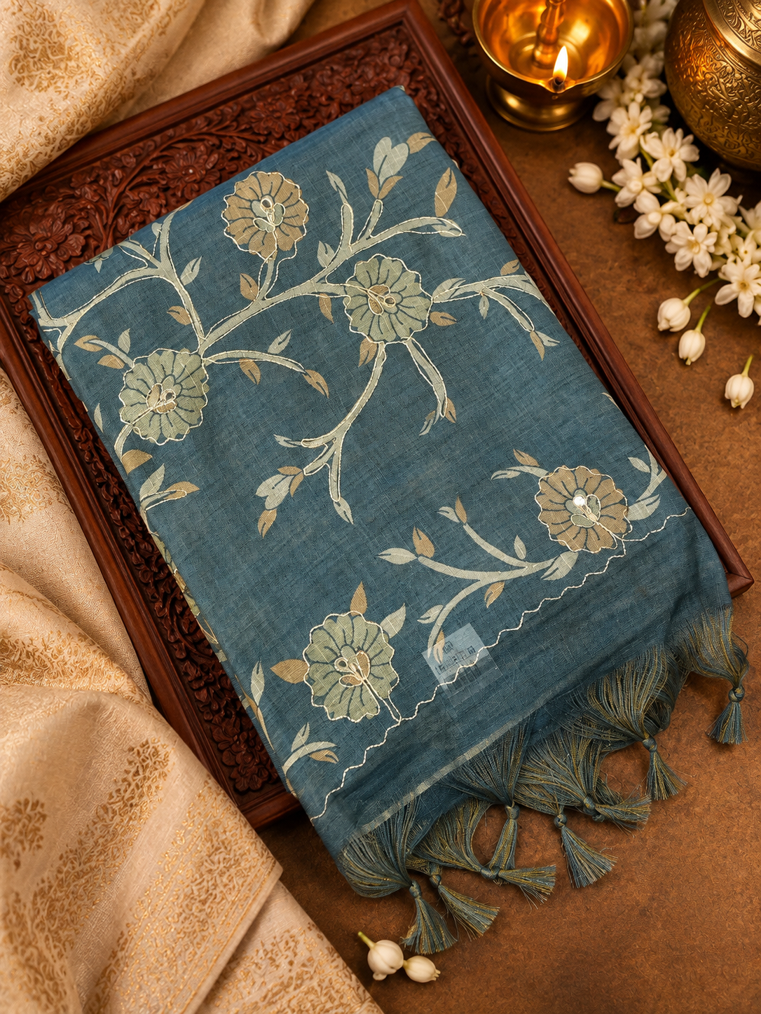 Premium quality jute linen saree with  appliqué work embroidery- 902530