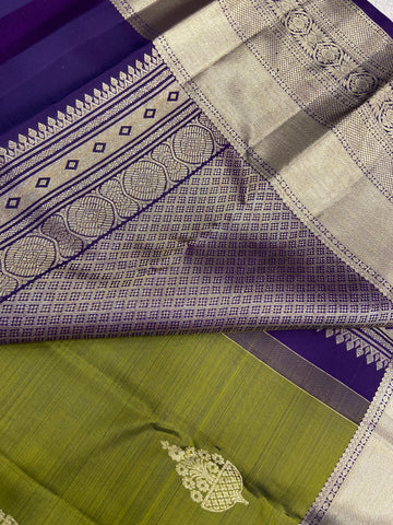 Pure zari handloom Kanjeevaram silk mark certified saree