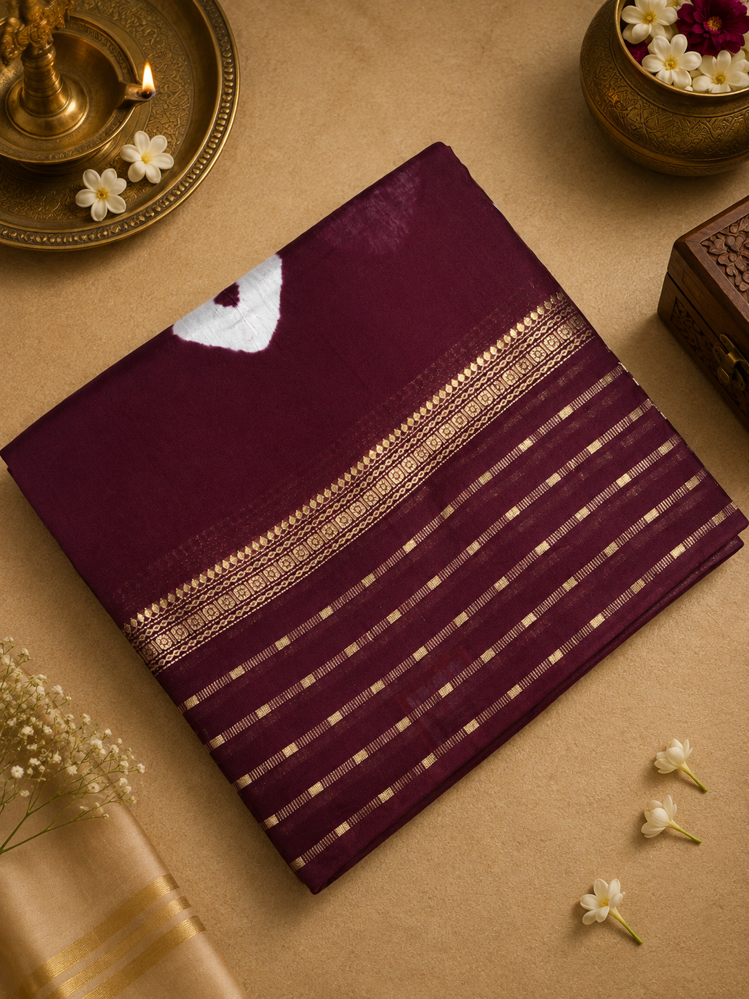 Premium Semi Chanderi Saree With Batiq Print 🤎