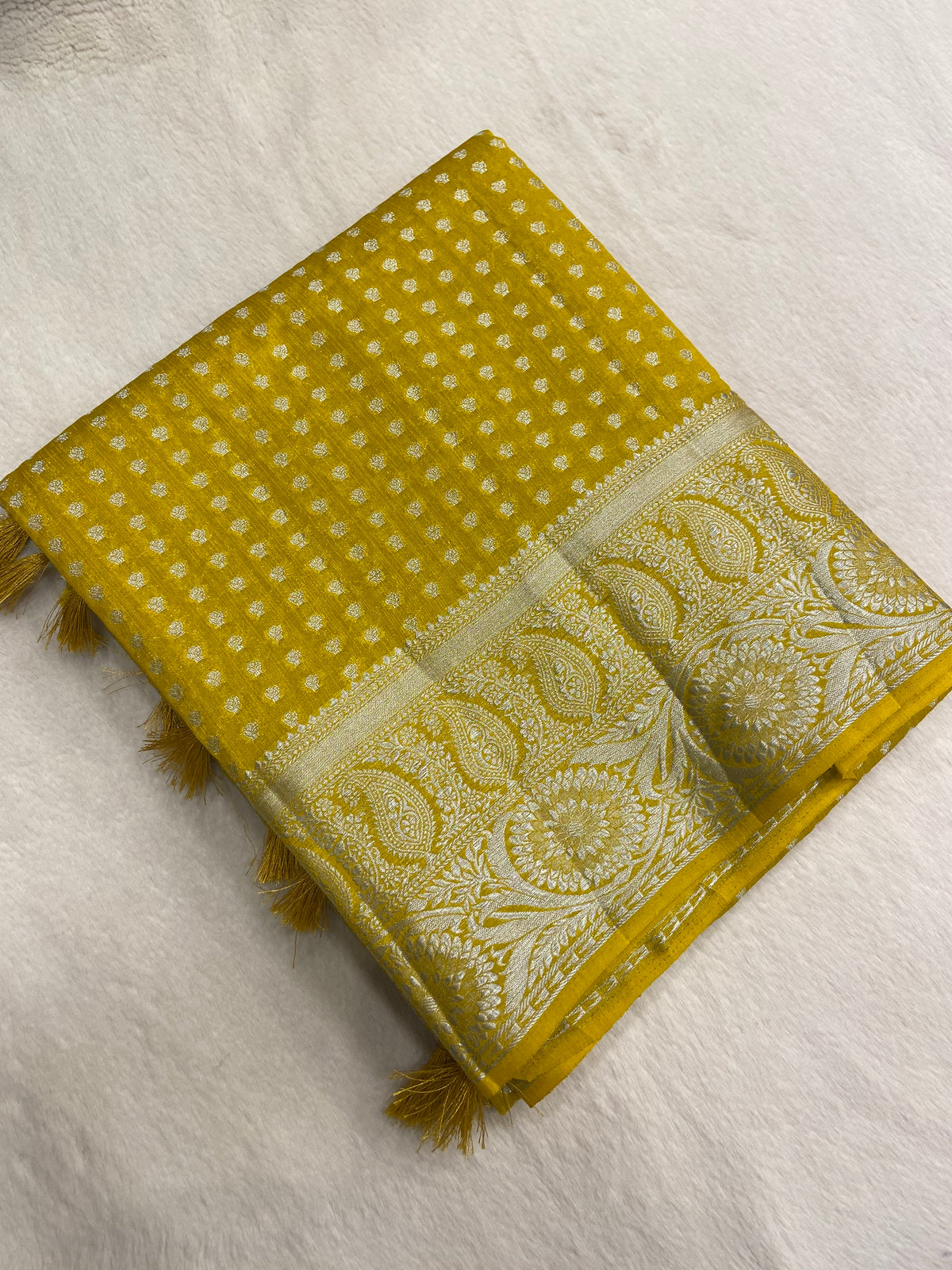 Butter crepe silk saree