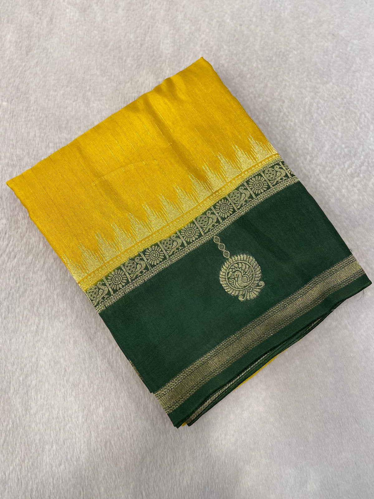 Premium Viscose Crepe Saree