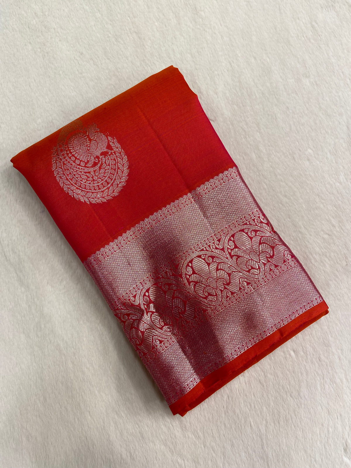 Pure 1G zari handloom Kanjeevaram silk mark certified saree