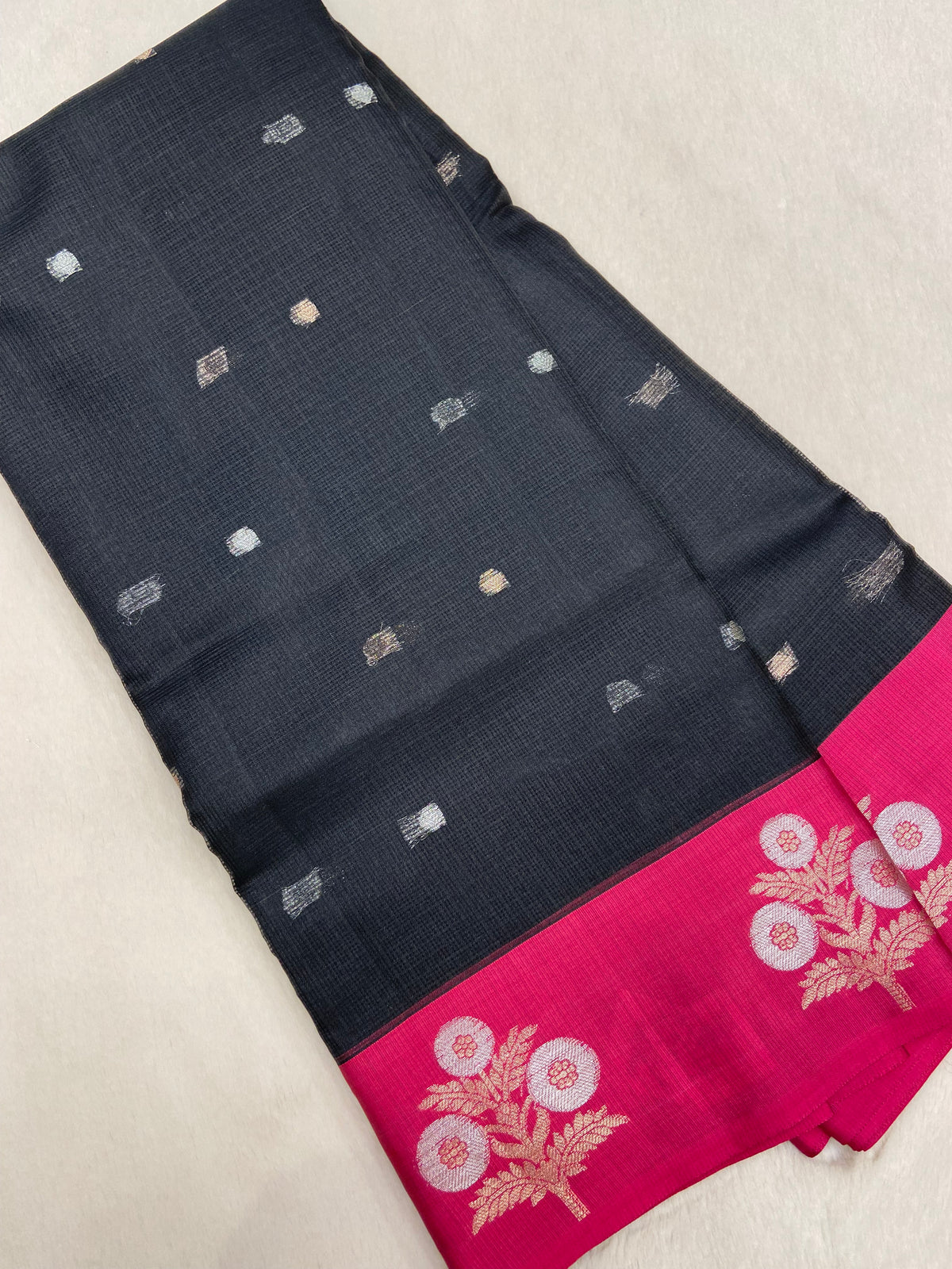 Premium Soft Organza Saree🖤