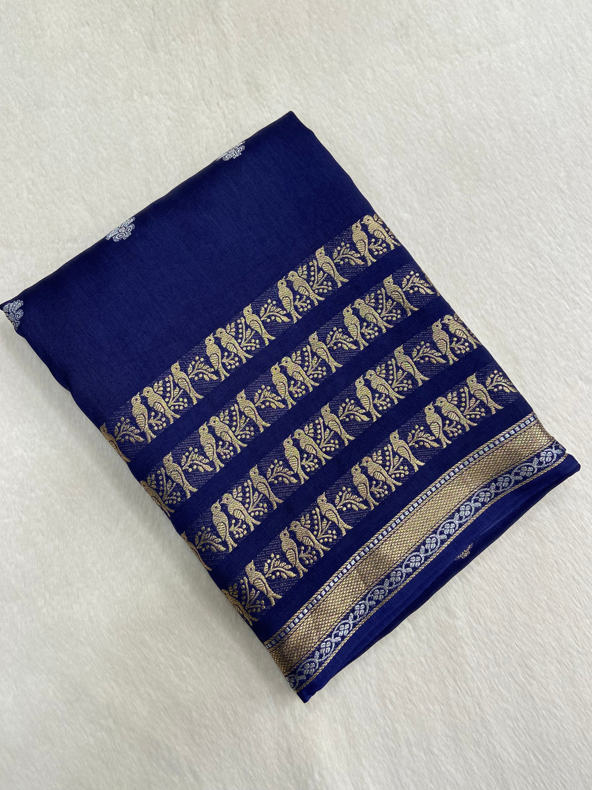 Premium Viscose Silk Saree🌌
