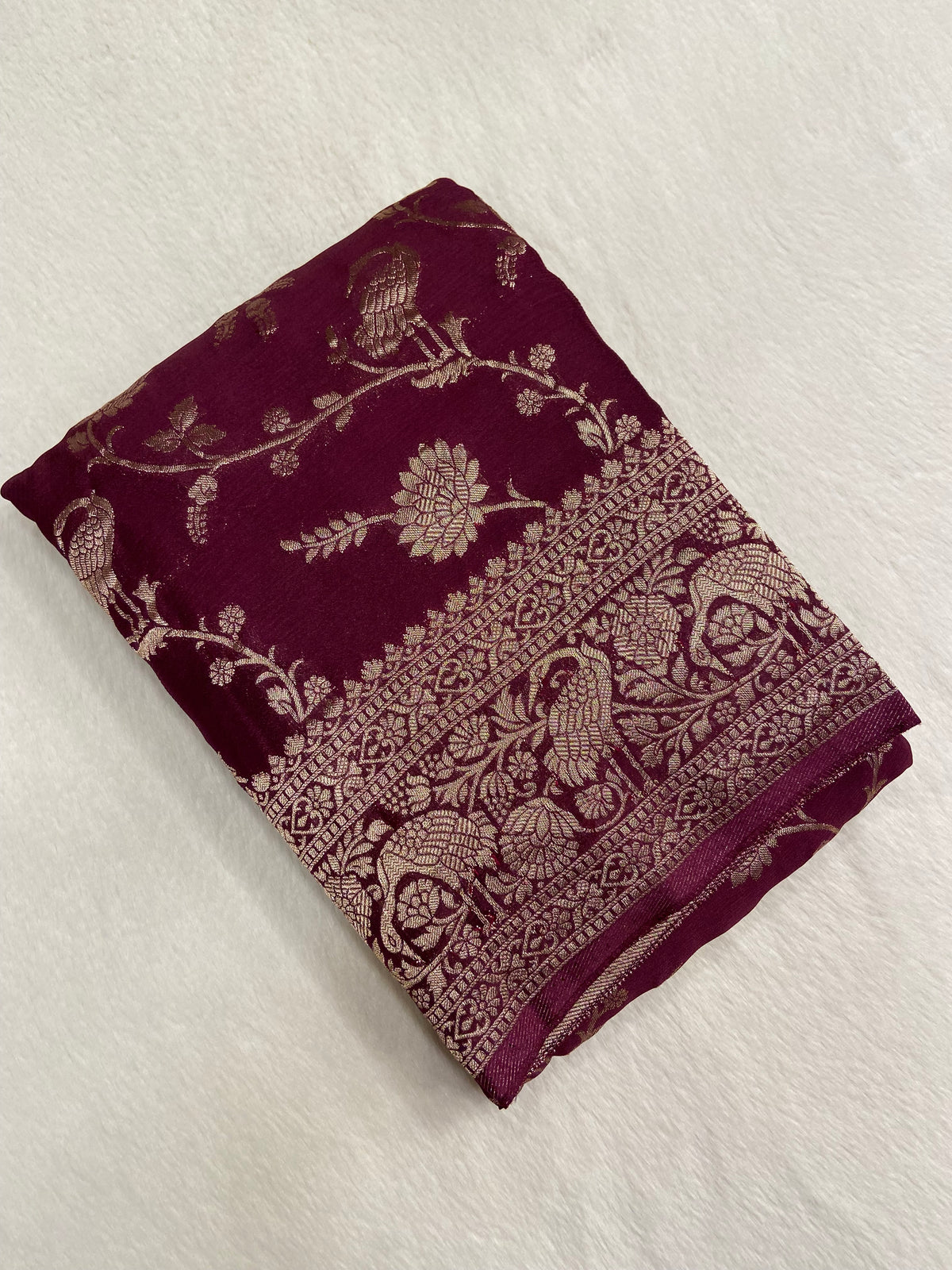 Premium Wrinkle Crepe Silk Saree✨