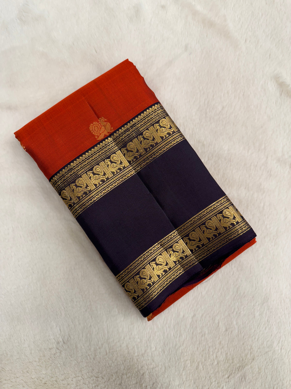 Pure handloom Kanjeevaram silk mark certified saree