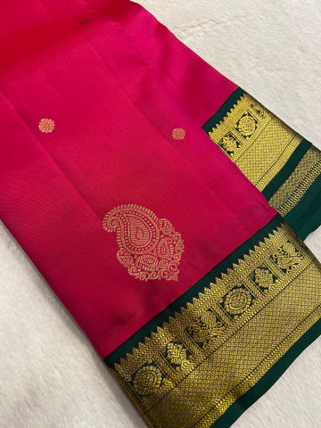 Pure Zari handloom Kanjeevaram silk mark certified saree