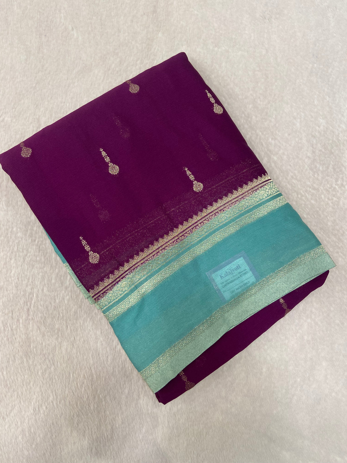 Premium Crush Georgette Saree