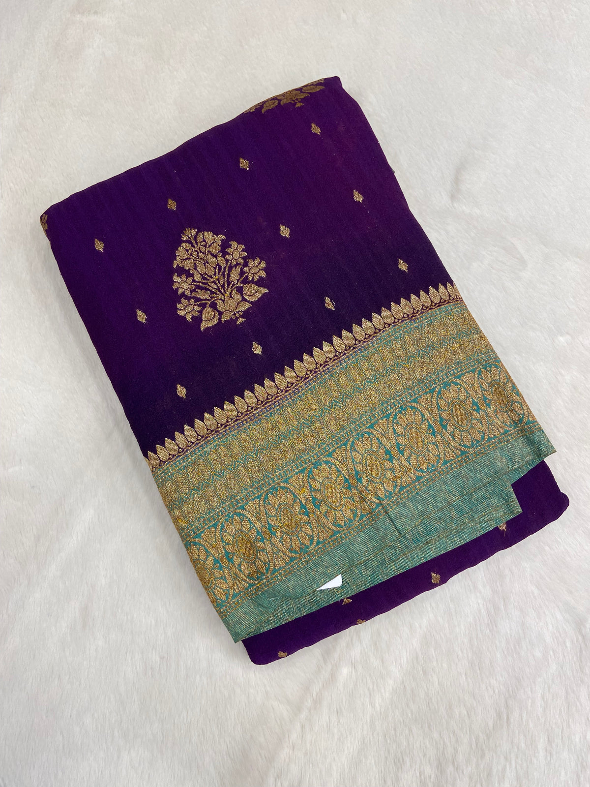 Premium antique zari Georgette Saree