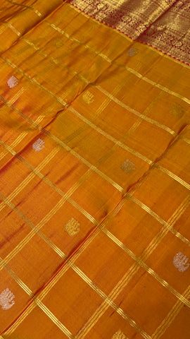 Pure 1G zari handloom Kanjeevaram silk mark certified saree