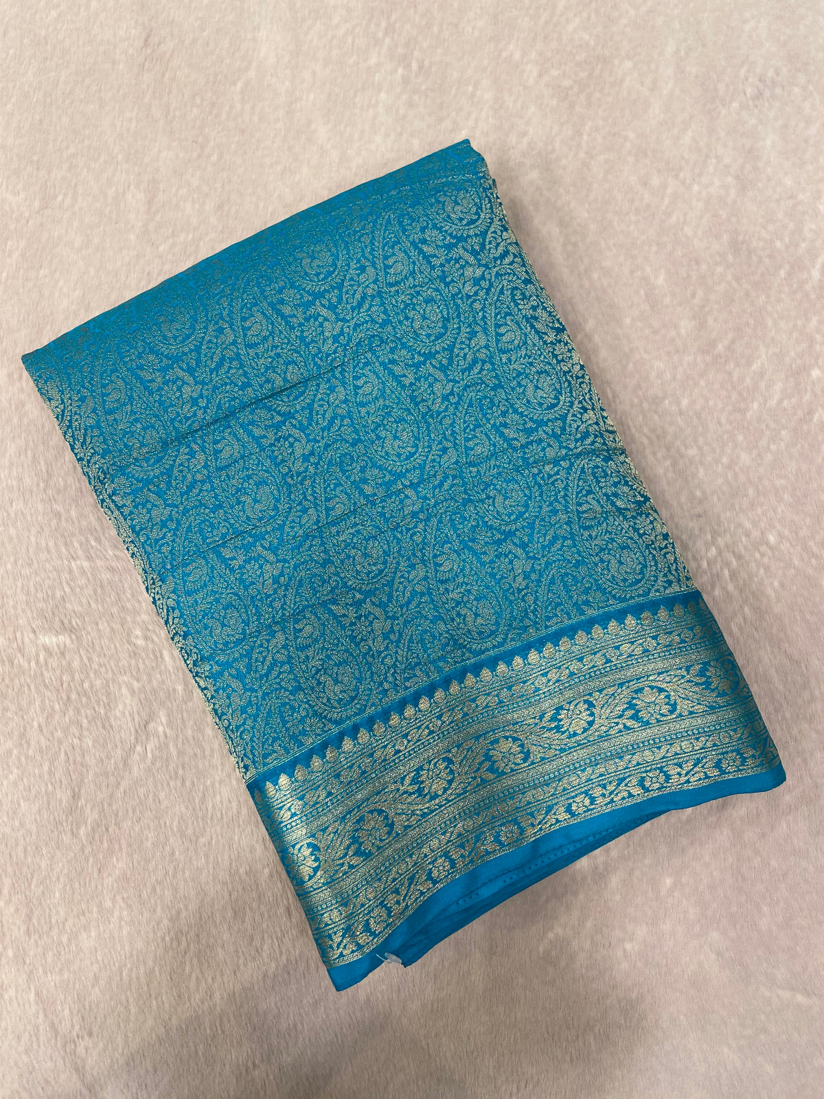 Premium Crush Georgette Saree