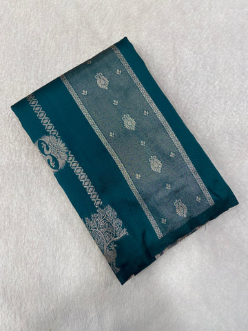 Semi Kanchipuram Silk Saree🦚