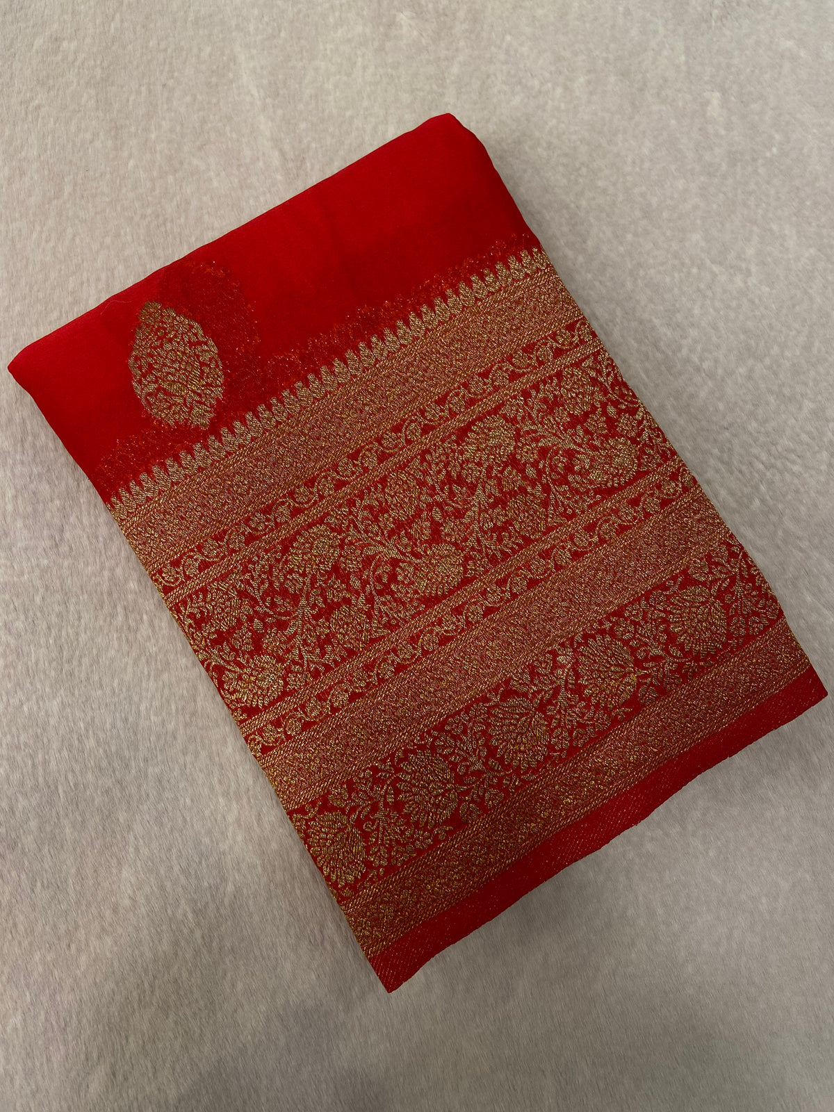 Premium Crush Georgette Saree