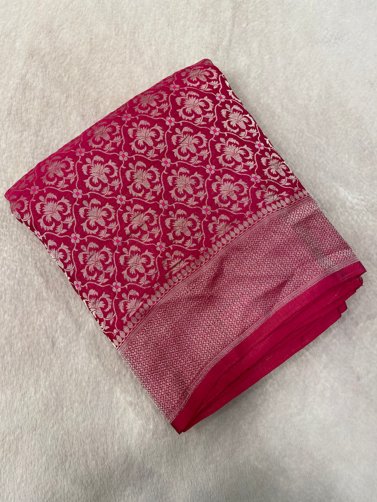 Premium Crush Georgette Saree