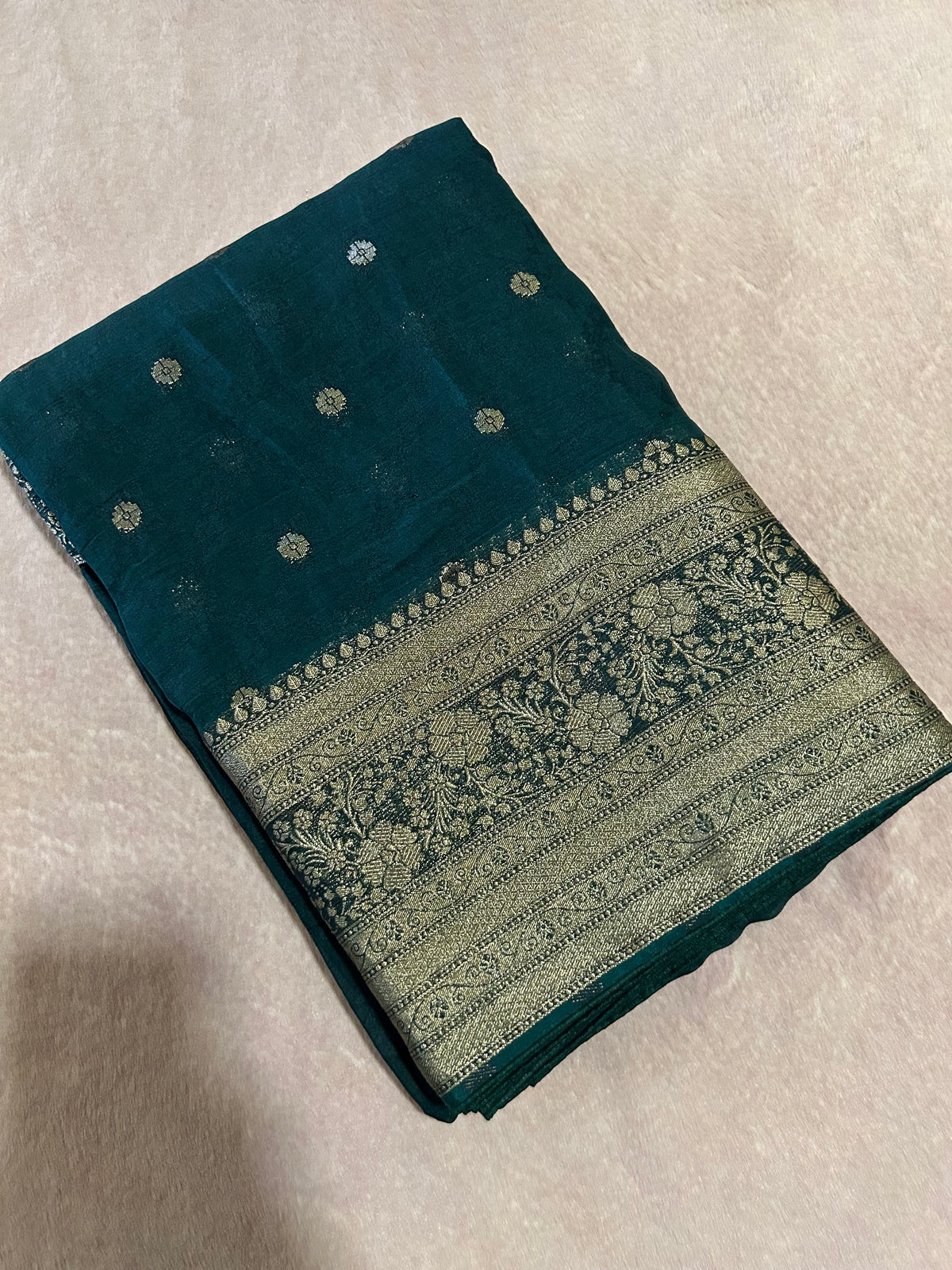 Premium Dola Silk Saree💚