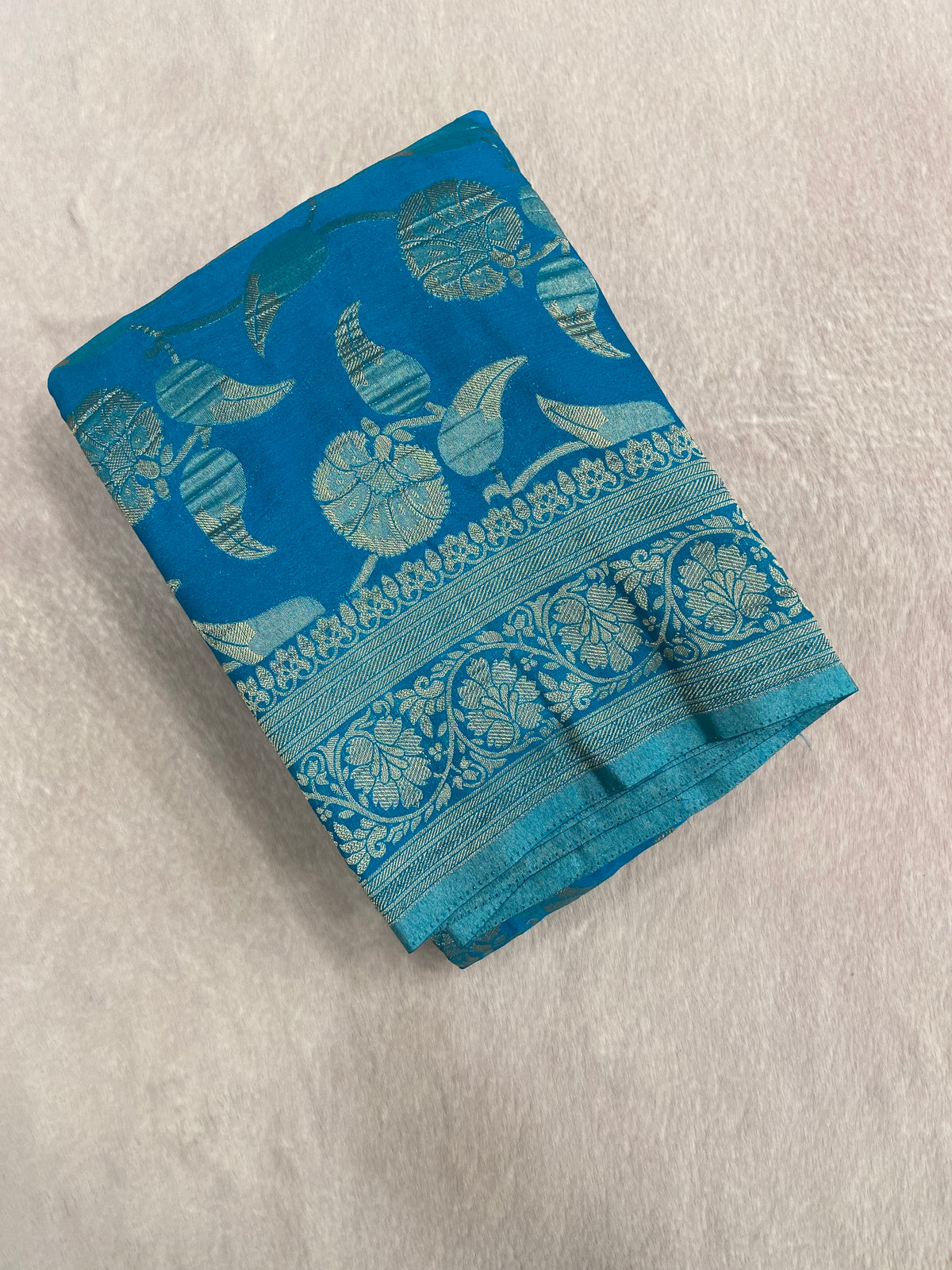 Premium Crush Georgette Saree
