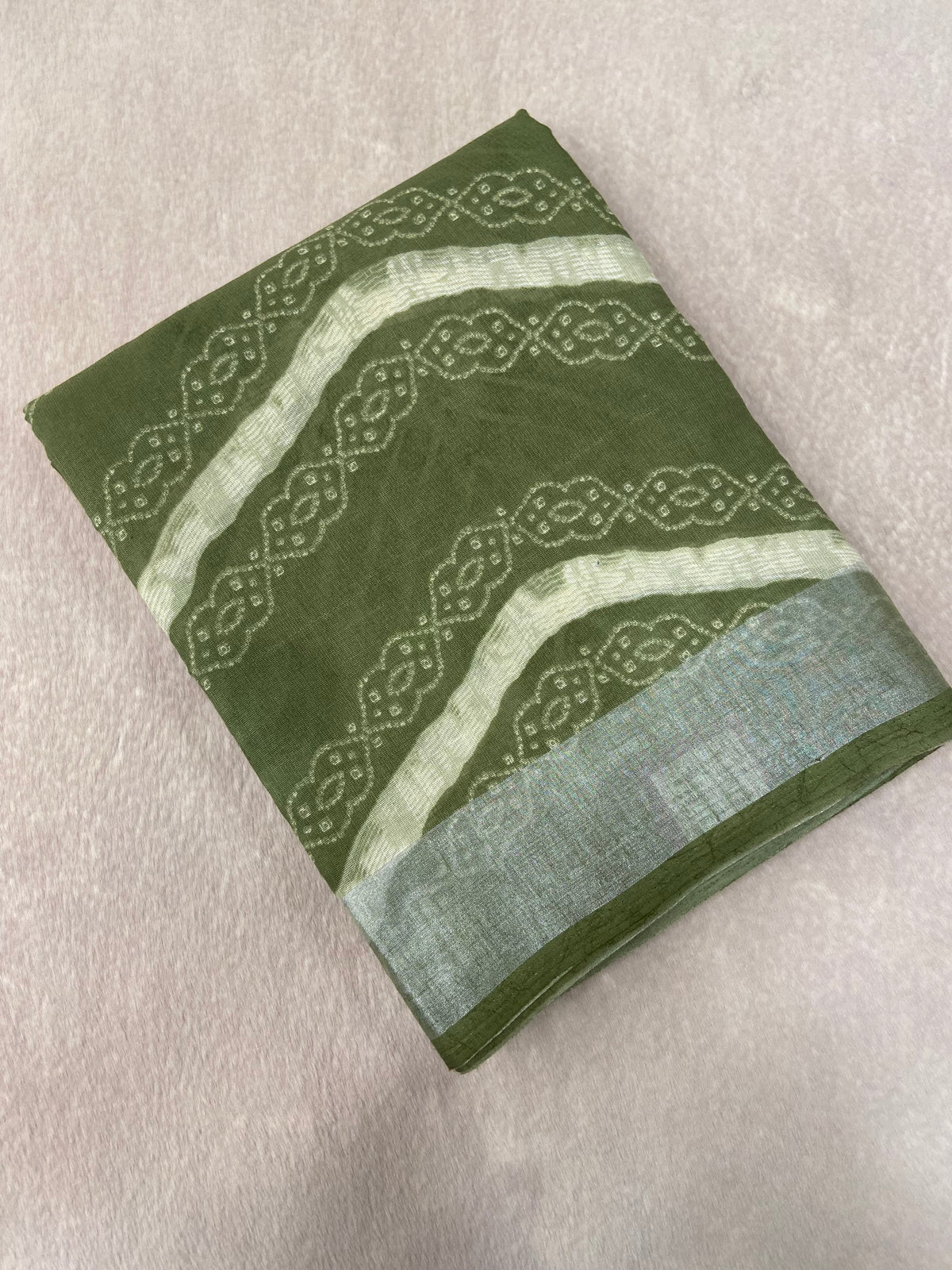 Premium Linen Saree