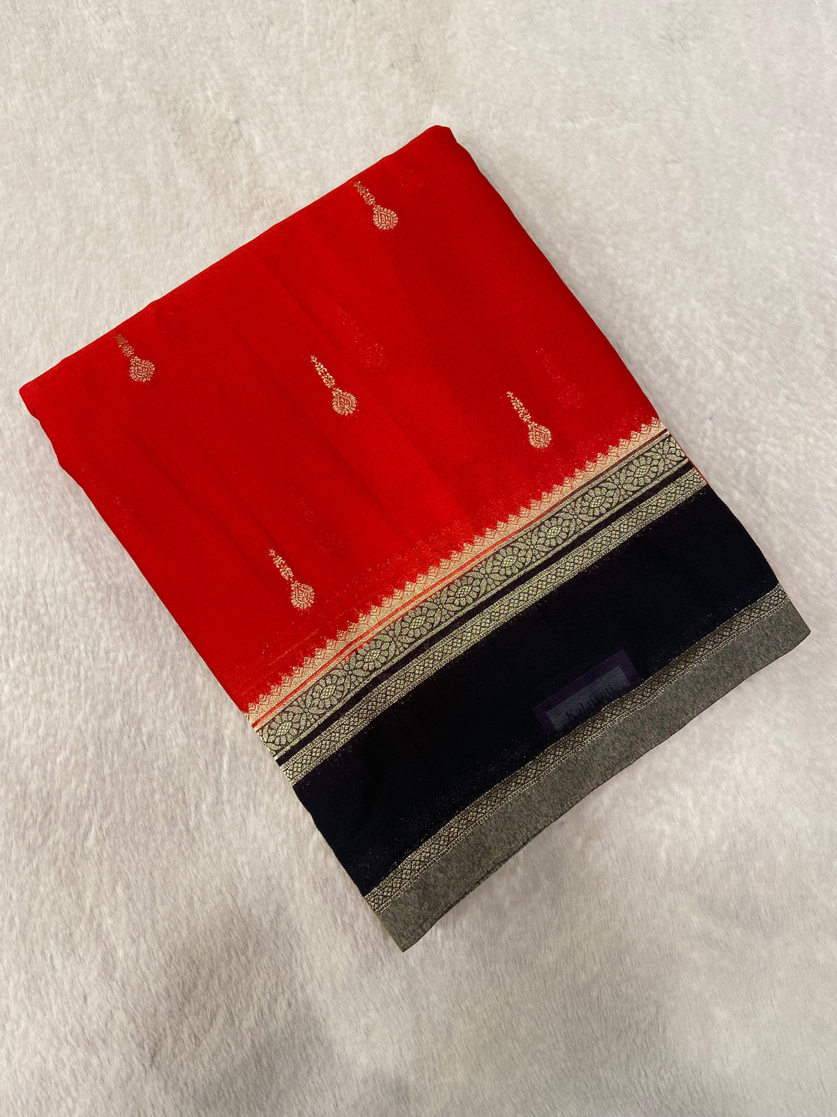 Premium Crush Georgette Saree