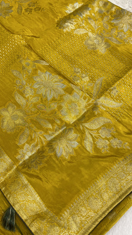 Pure Chinnon Saree✨