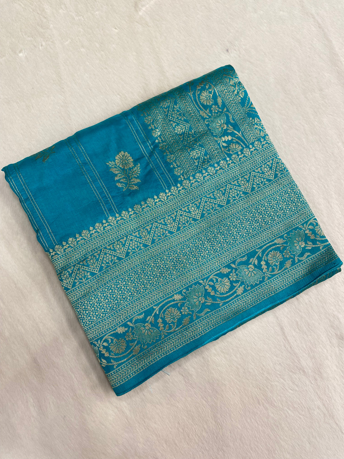 Premium Viscose Dola Silk Saree