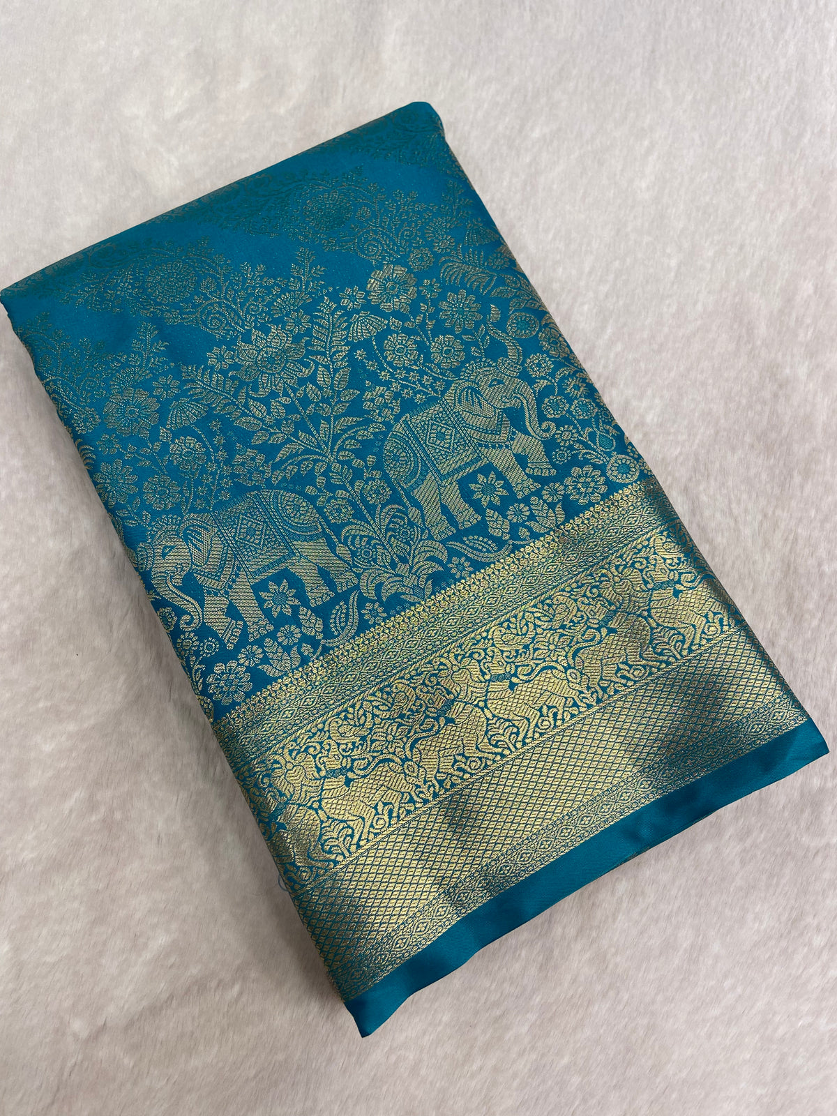 Premium Semi Kanchipuram Silk Saree💚