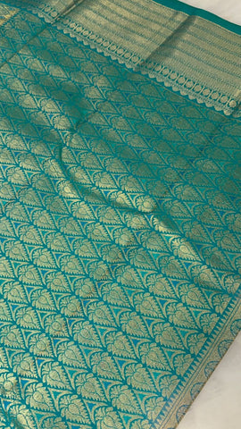 Mini kanchi Silk Saree